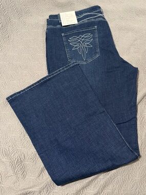 Ranch Dress’n Addison Bootcut Jeans